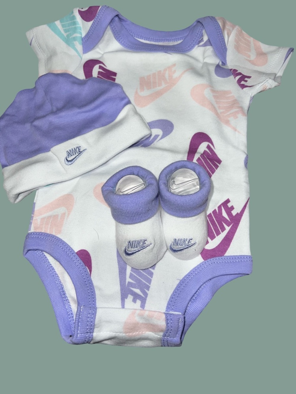 Nike Baby Bodysuit Set in White, Lavender & Pink